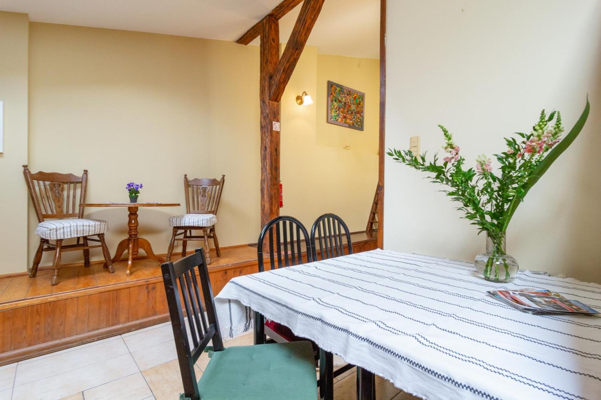 Apartment Barbakan Gate