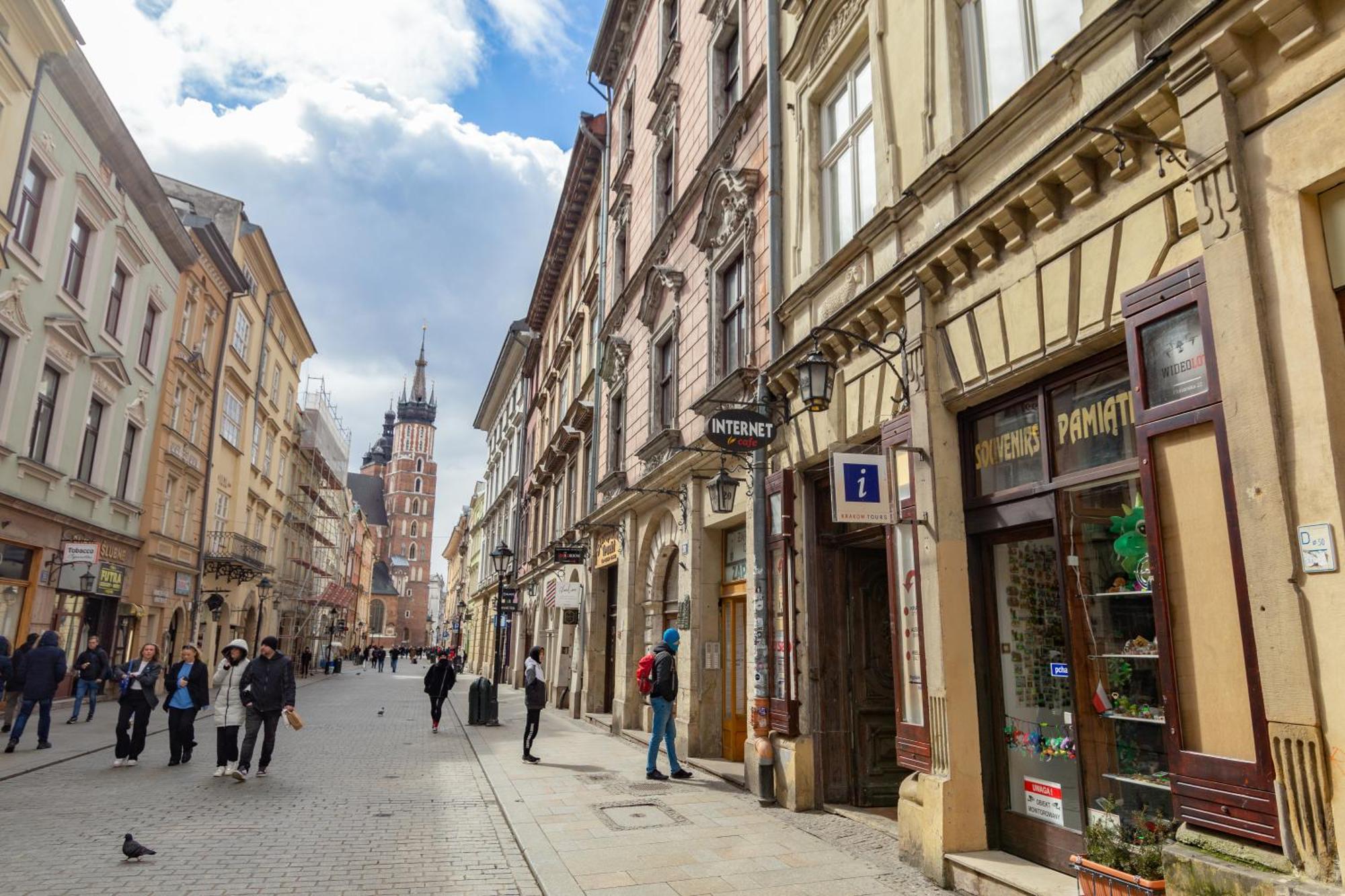 Barbakan Gate * Krakow